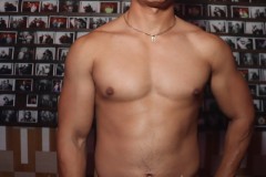 clubpapicorazon4-24-81