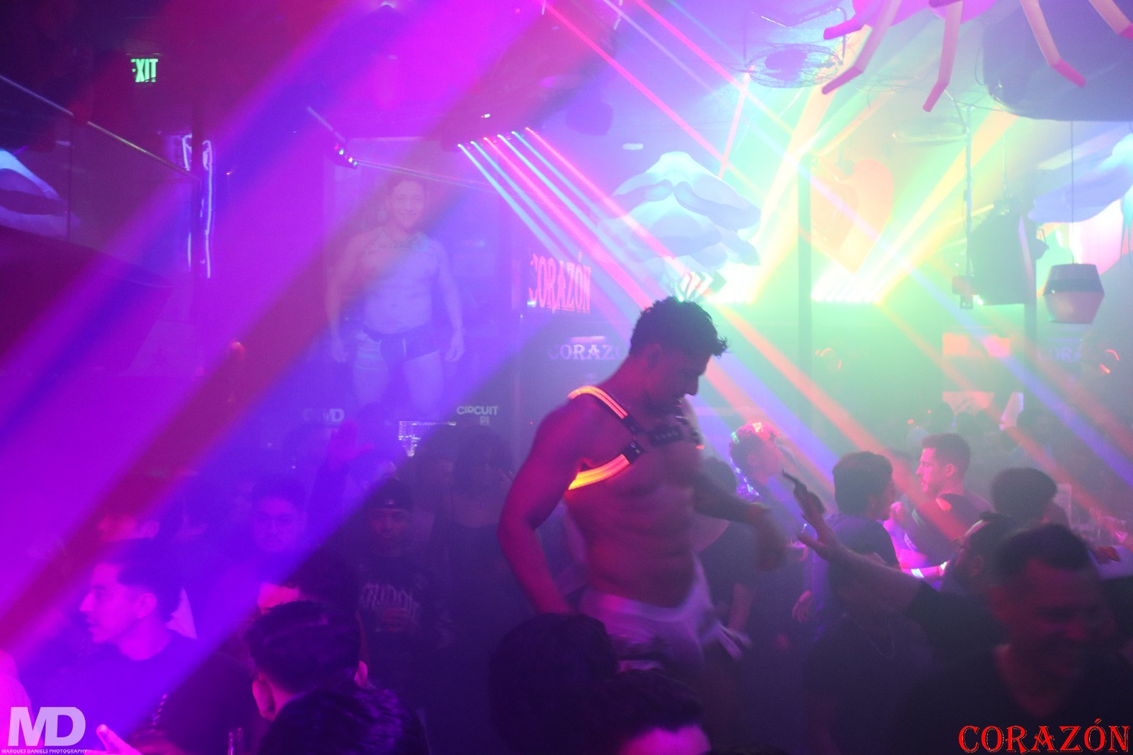 Clubpapicorazon9-25-194