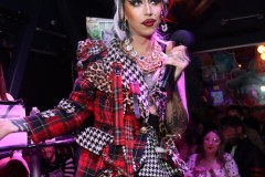 viewingparty2-20-260