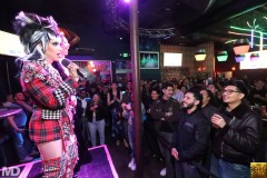 viewingparty2-20-339