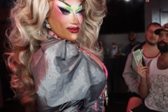 ladygagadragbrunch1-1-140