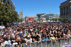 sfpridelatinstage6-28-296