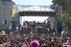 sfpridelatinstage6-28-803