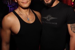 lickit11-23-230