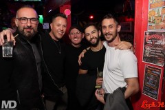lickit4-27-208