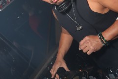 lockerroomthursdays4-9-28