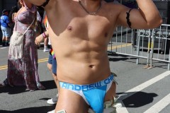 oaklandpridelatinstage9-7-177