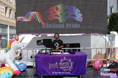 oaklandpridelatinstage9-7-22