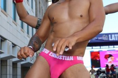 oaklandpridelatinstage9-7-325