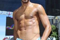 oaklandpridelatinstage9-7-35