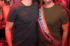 taylorswiftcelebration10-4-34